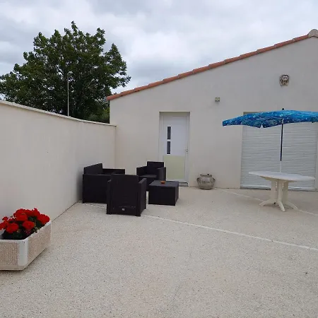 La Teranga Proche La Rochelle Apartment *