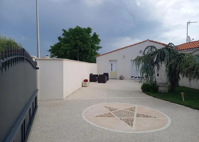 La Teranga Proche La Rochelle * Nuaille-d'Aunis